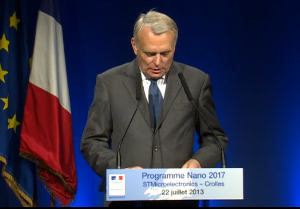 Jean-MarcAyrault attending the start of the Nano2017 programme at Crolles
