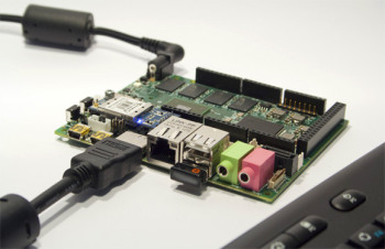 UDOO board runs Android or Linux