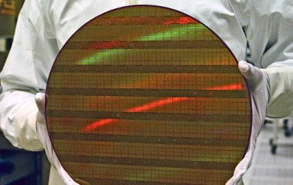 DELA DISCOUNT Intel-wafer-plus-man-427-x-270 Lead times fall by a day. DELA DISCOUNT  