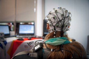 Brain activity sensors made of an organic material that is 100% biocompatible. (Source: P Hirsch/Inserm)