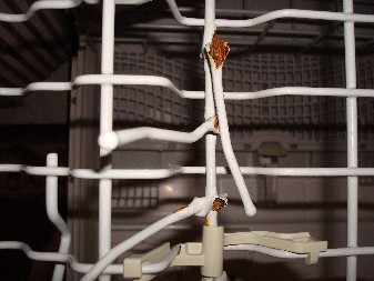 Rusted, broken dishwasher rack : r/Appliances
