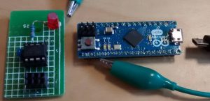 Arduno Micro programmes ATtiny85