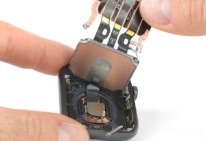 iFixit enjoys teardown of Apple Watch Series 4