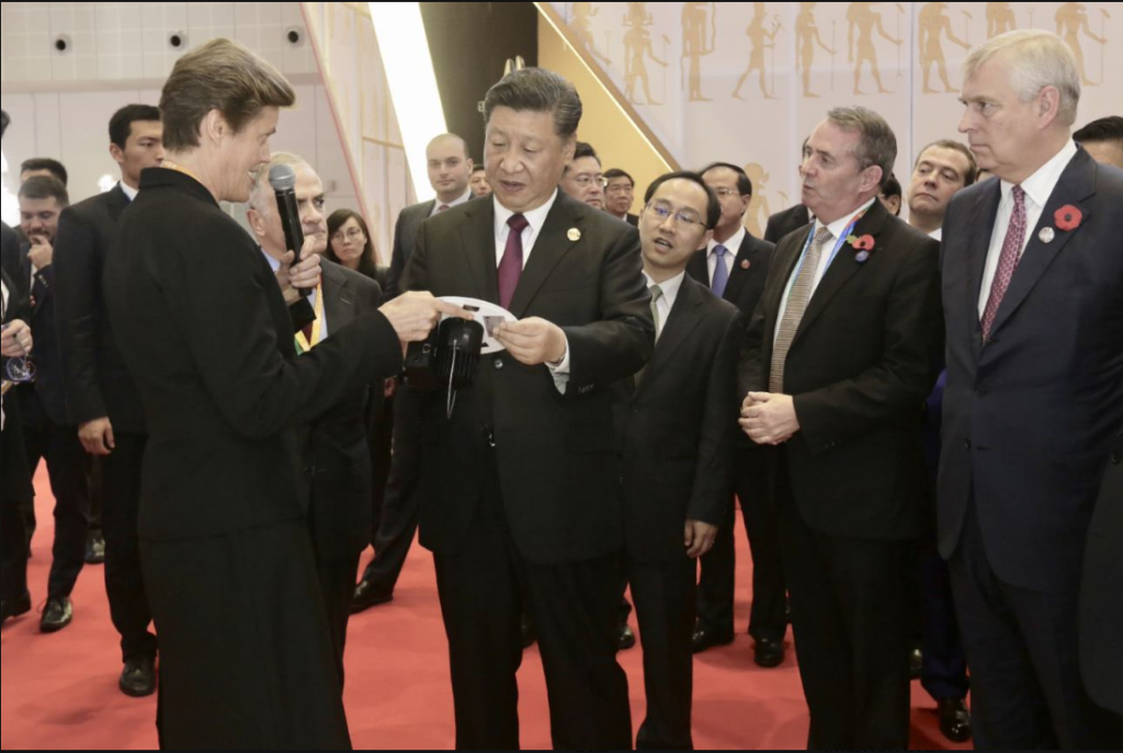 pureLiFi presents to Xi Jinping