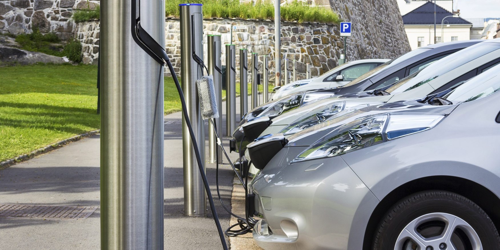 tesco-and-vw-to-set-up-uk-ev-charging-network