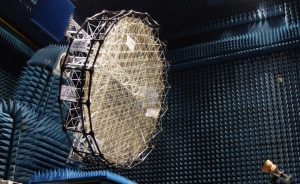 Gadget-in-Extremis: Mesh antenna reflector for shaped radio beams