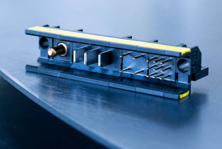 Harmodular sample kit from Harting