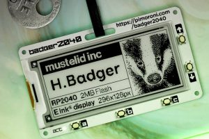 Pimoroni badger 2040