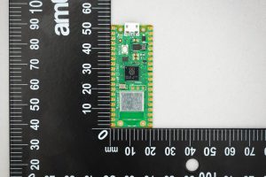 Super-tiny-pico-300x200.jpg