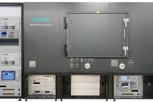 Anritsu MA8172B test chamber