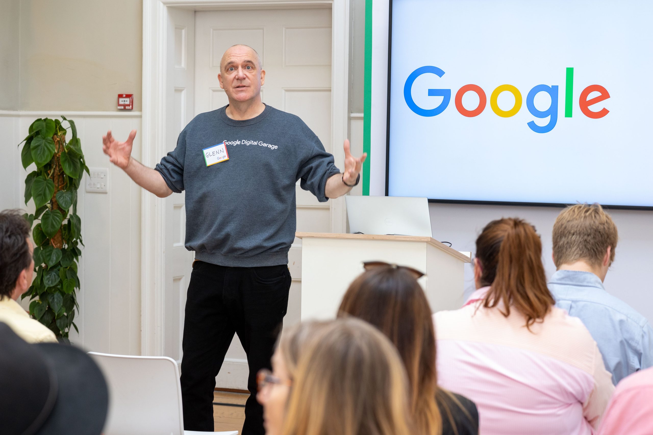 Google offers 'Digital Garage' sessions for AI training