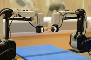 UofBristol robots hold crisp credit Yijong Lin