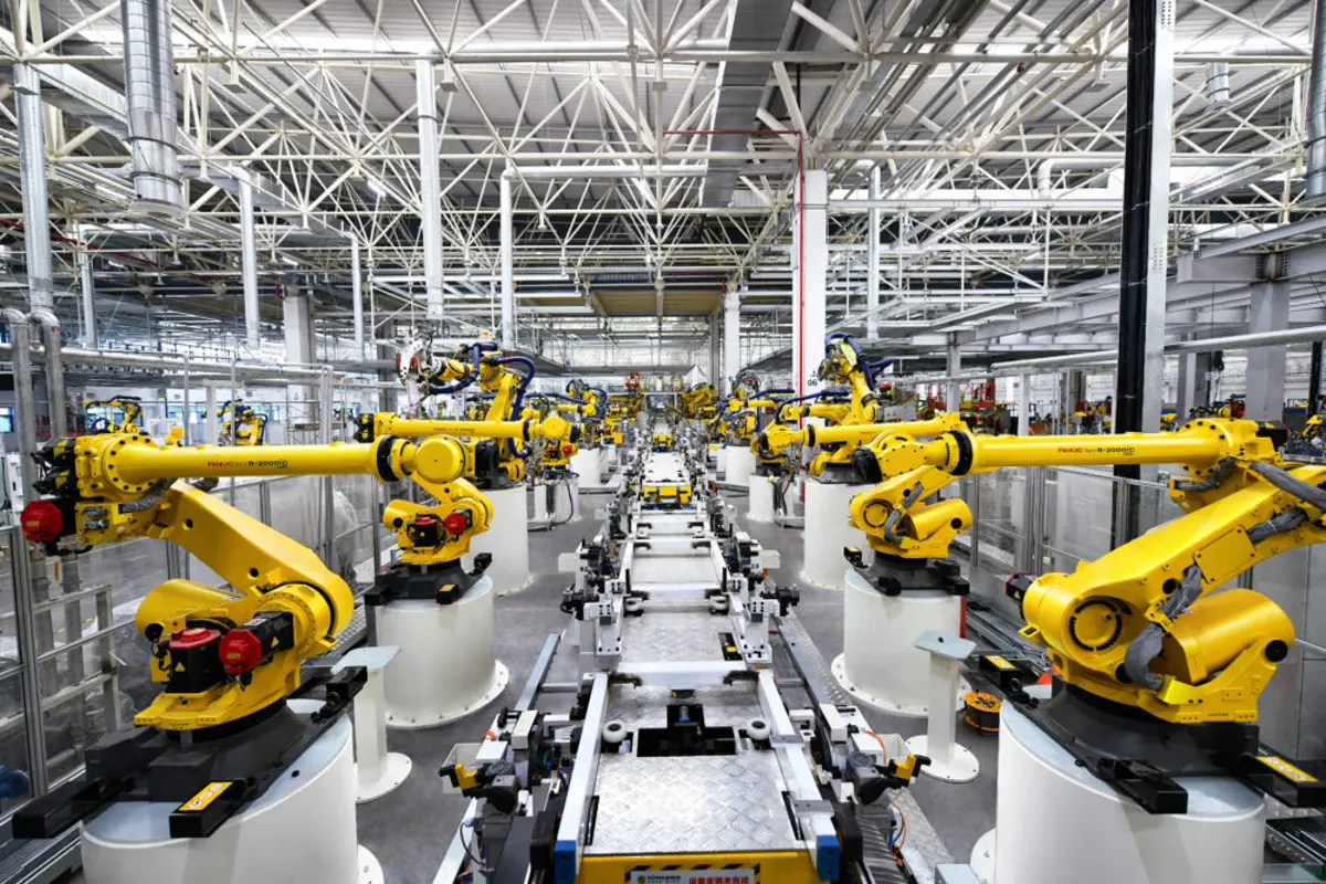 US offers automakers $12bn to convert factories to EV production - Vimarsana News