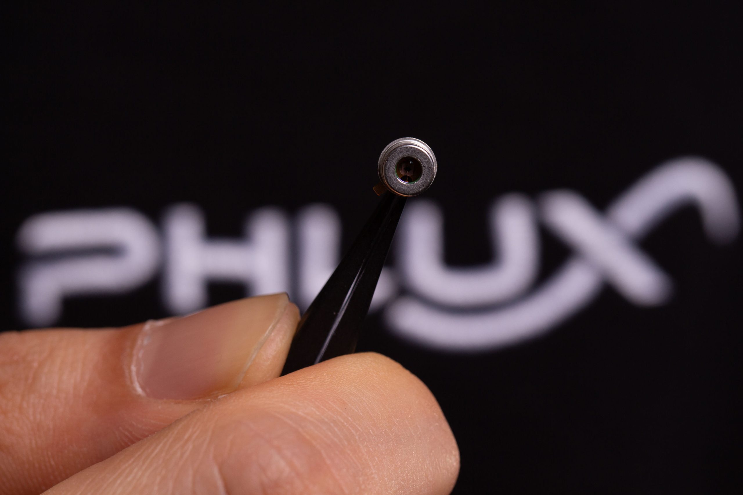 Phlux debuts Noiseless InGaAs APD IR sensors