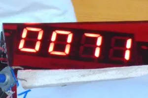 EinW-rpm-meter-filtered-display-300x200.webp