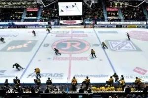 LED-ice-rink-300x200.webp