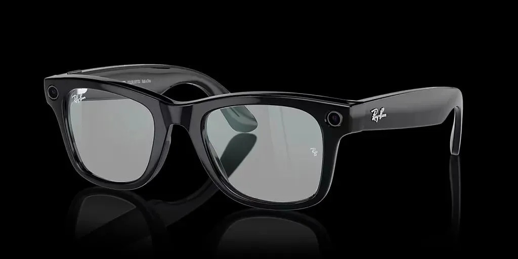 Smart glasses becoming a serious market