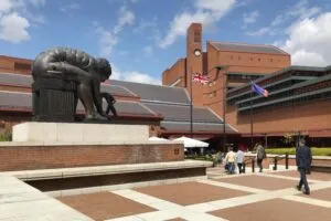 landscape-exterior-of-the-british-library-st-pancras-courtesy-of-the-british-library-300x200.webp