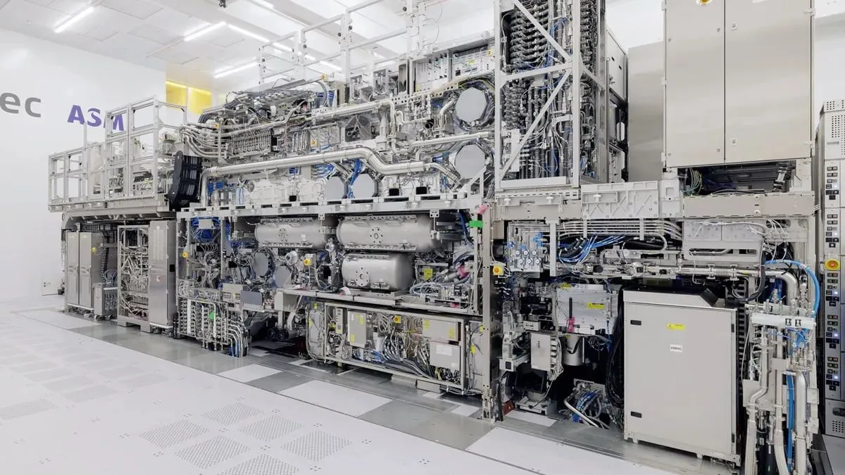 Hynix instals High-NA EUV machine for memory production