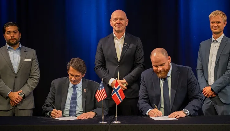 Andøya spaceport, Astrobotic partner for Xodiac rocket launches