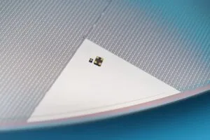 SiTime's Titan resonator shown against a quartz resonator