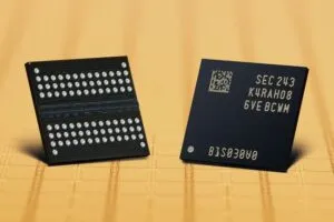 samsung-electronics-develops-industrys-first-12nm-class-ddr5-dram_1-300x200.webp
