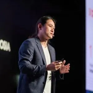 फ्यूरियोसा सीईओ - एआई