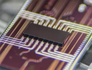 फोटॉन ब्रिज फोटोनिक्स आर्किटेक्चर को मान्य करता है