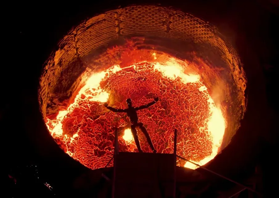 Robots – Cast yourself into a vat of molten steel!