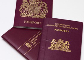 passports-shutterstock_151064771-280x300-280x200.jpg