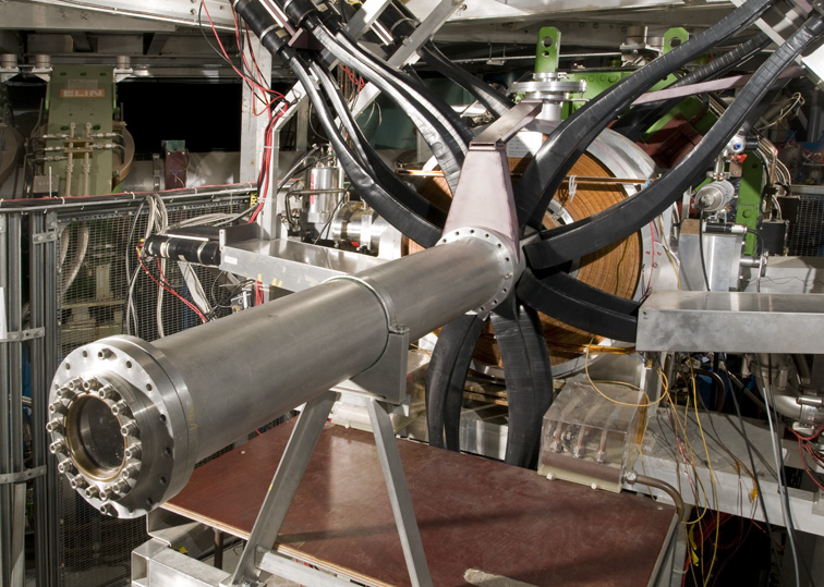 Emus Instrument Magnetic monopole flow measured | Electronics Weekly
